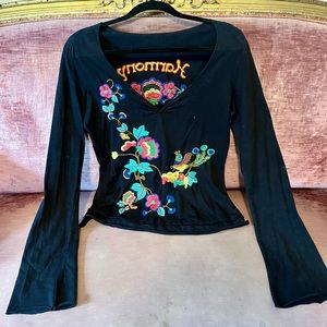 JWLA Long- Sleeve "Harmony" Top